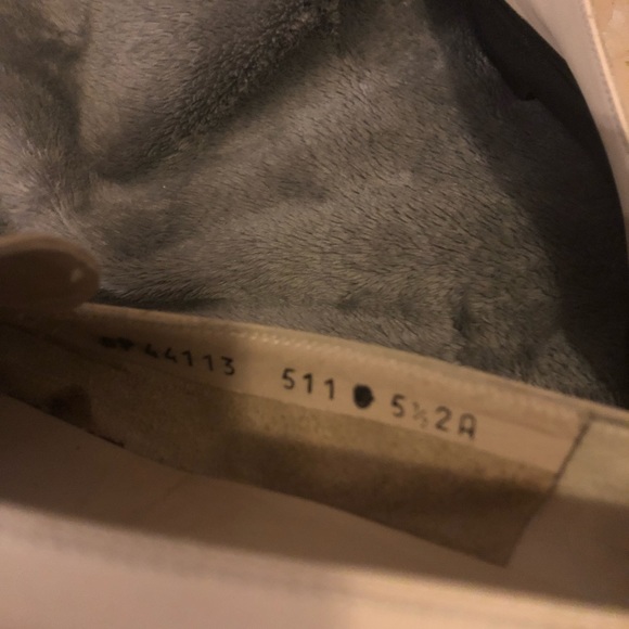 ❗️Salvatore Ferragamo Loafers❗️ - Picture 5 of 8